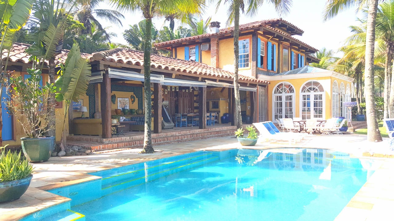 Casa Pé na Areia Condominio Iporanga Guarujá