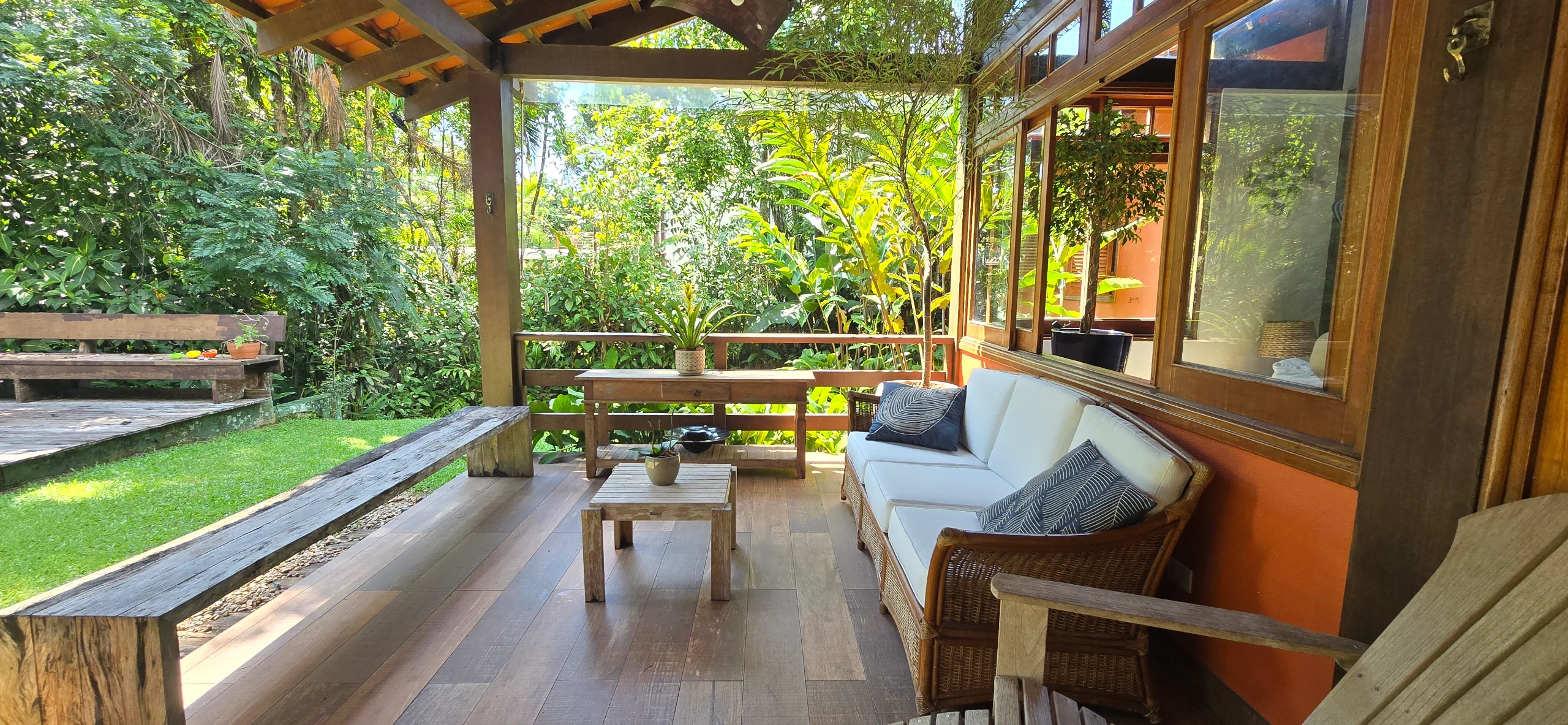 Casa no Condominio Iporanga Guaruja