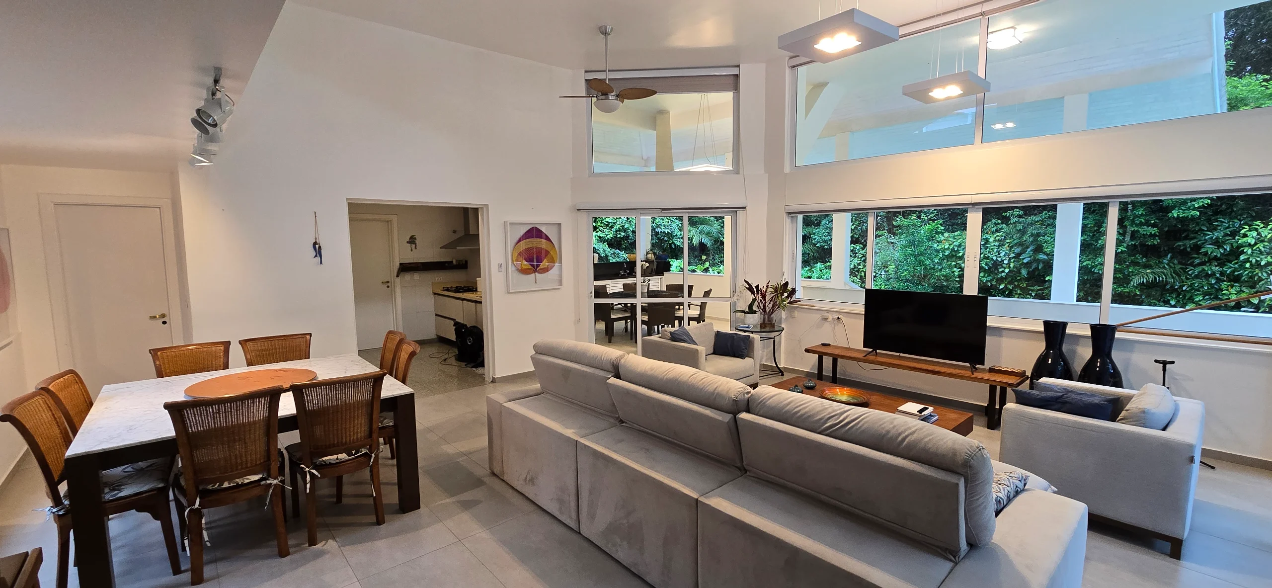 Casa para alugar no Condominio Iporanga no Guarujá Imóveis