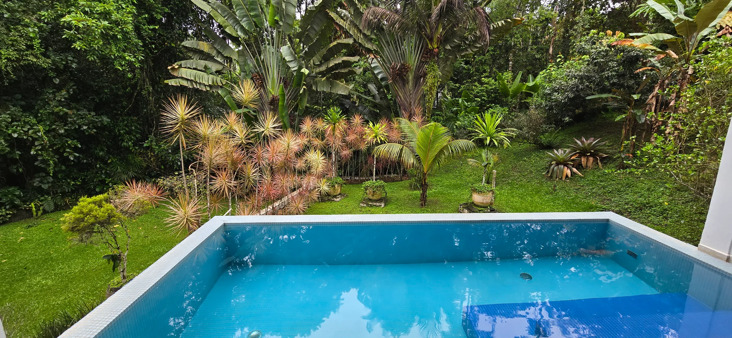 Casa para alugar no Condominio Iporanga no Guarujá Imóveis