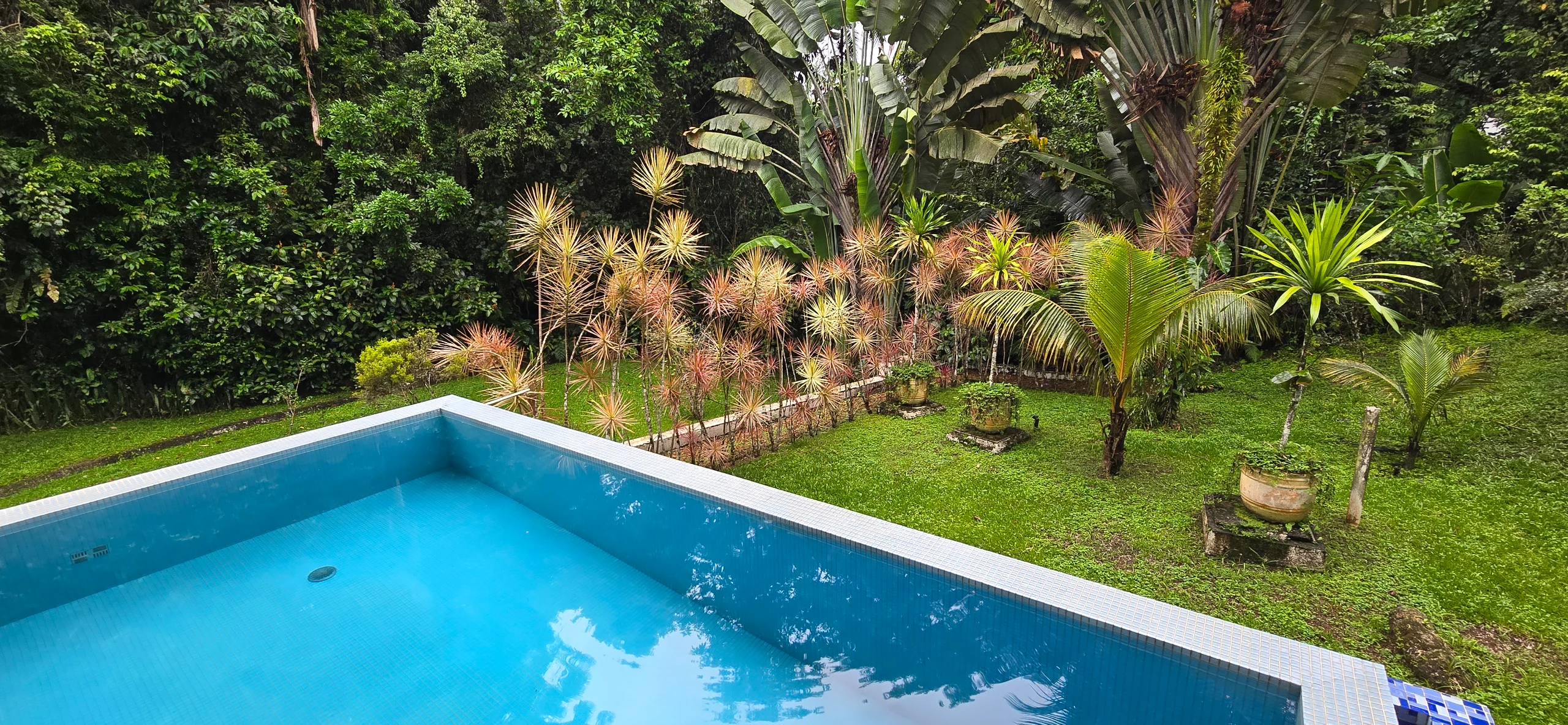Casa para alugar no Condominio Iporanga no Guarujá Imóveis
