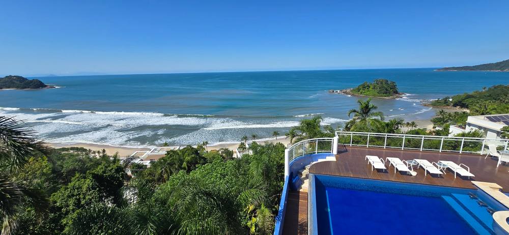 Casa no Condomínio Tijucopava Guarujá — Villa 201
