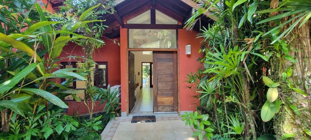 Casa no Condomínio Iporanga Guarujá — Villa 452