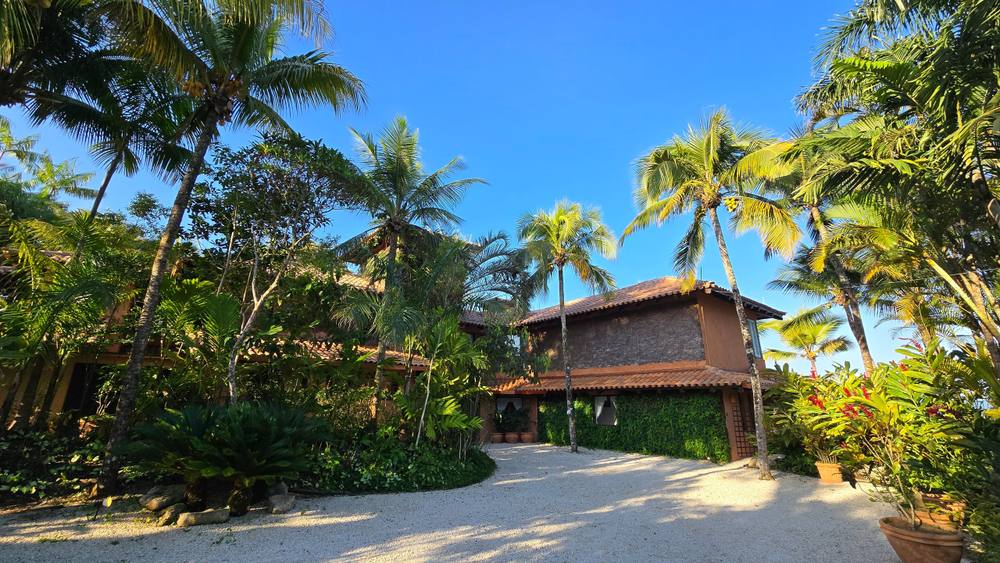 Casa no Condomínio Iporanga Guarujá — Villa 498
