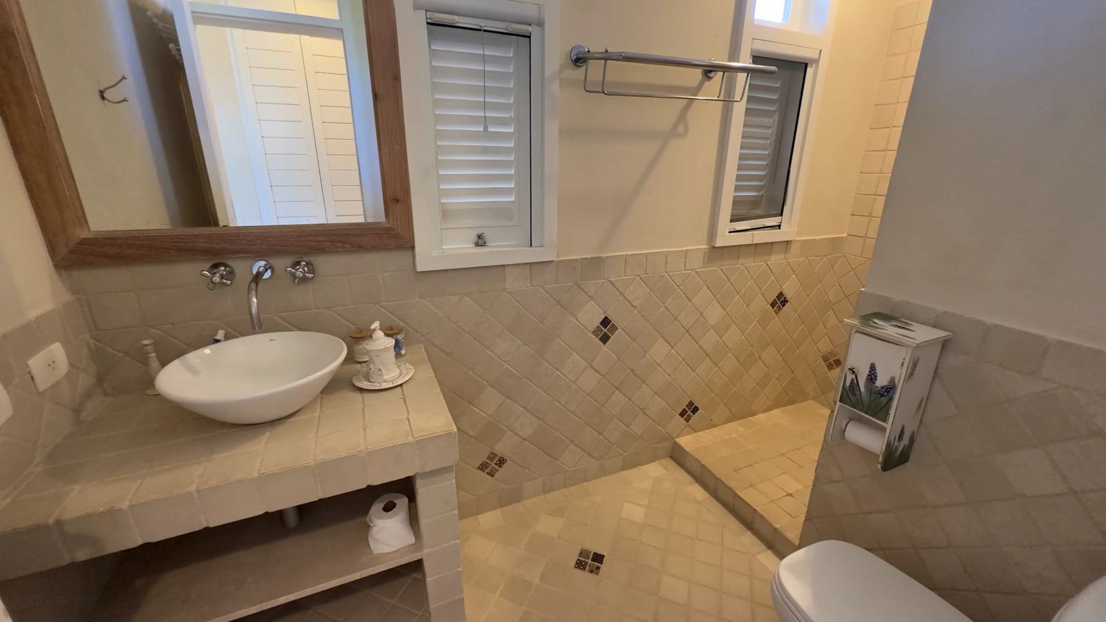 Suíte 16 — Iporanga, Guarujá, à venda, Casa