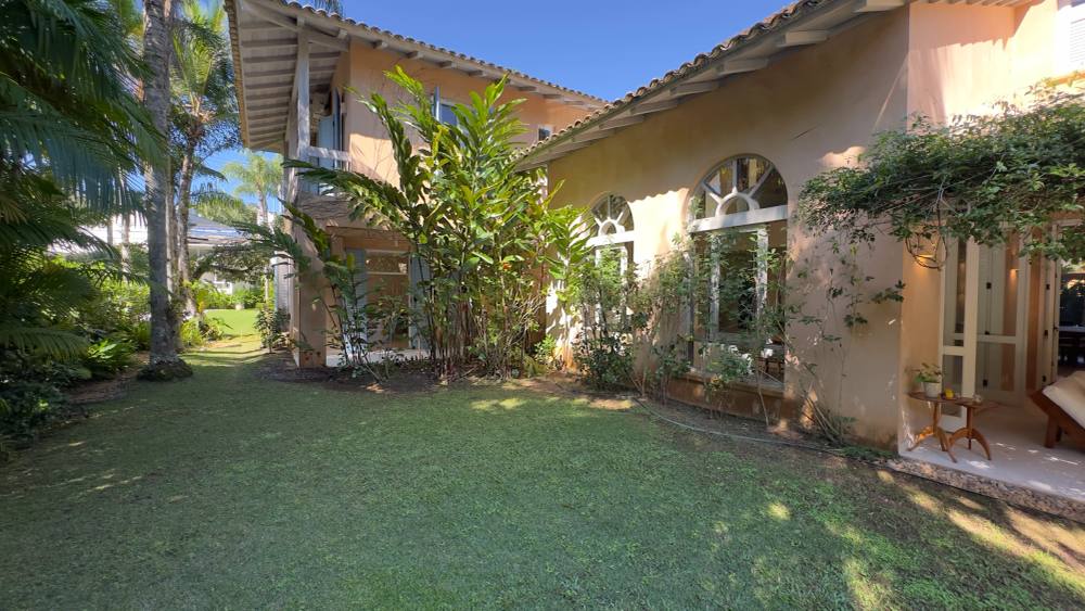 Casa no Condomínio Iporanga Guarujá — Villa 400