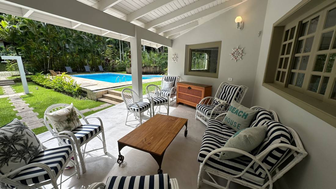 Casa no Condomínio Iporanga Guarujá — Villa 449