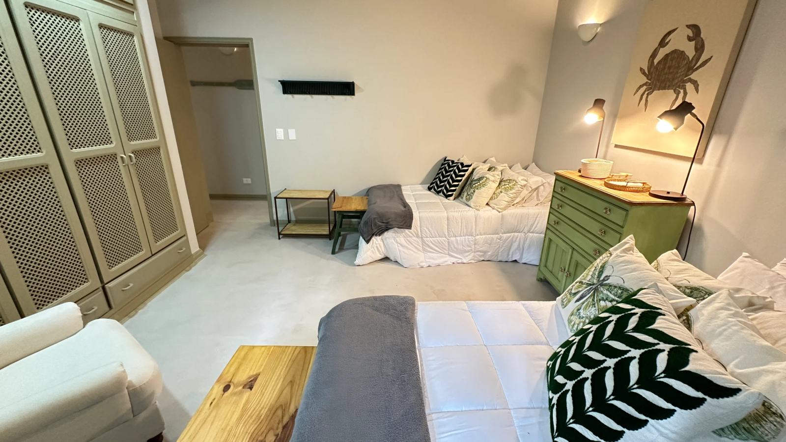 Suíte 12 — Iporanga, Guarujá, para locação, Casa