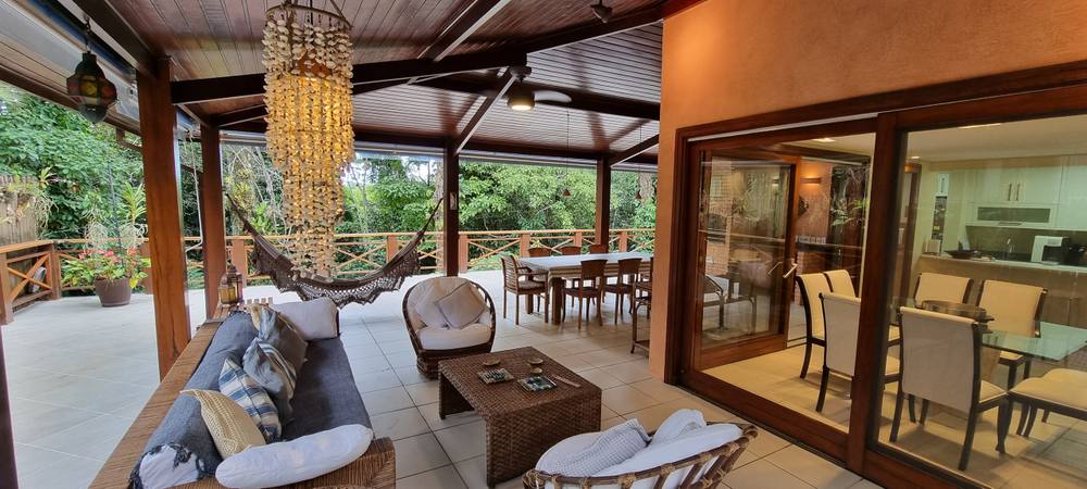 Casa no Condomínio Iporanga Guarujá — Villa 405