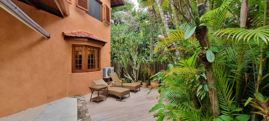 Casa no Condomínio Iporanga Guarujá — Villa 405