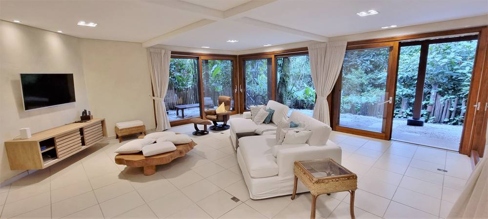 Casa no Condomínio Iporanga Guarujá — Villa 405