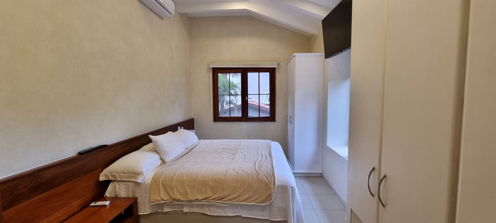 Suíte 4 — Iporanga, Guarujá, à venda, Casa