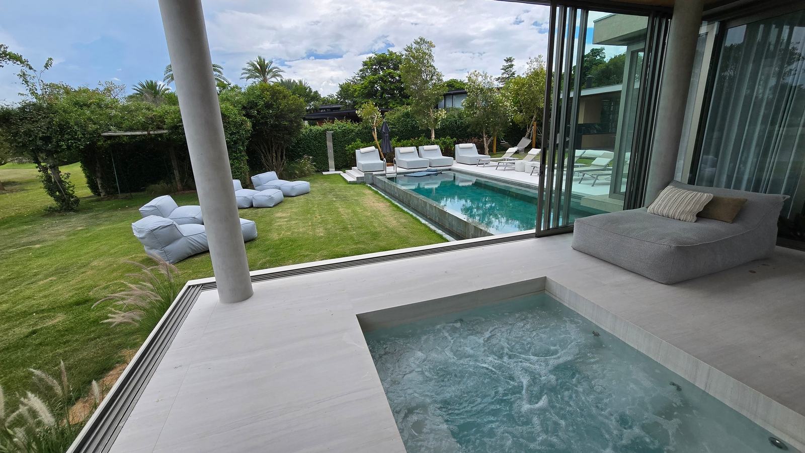 Área externa 16 — Fazenda Boa Vista, Iperó, à venda, Casa