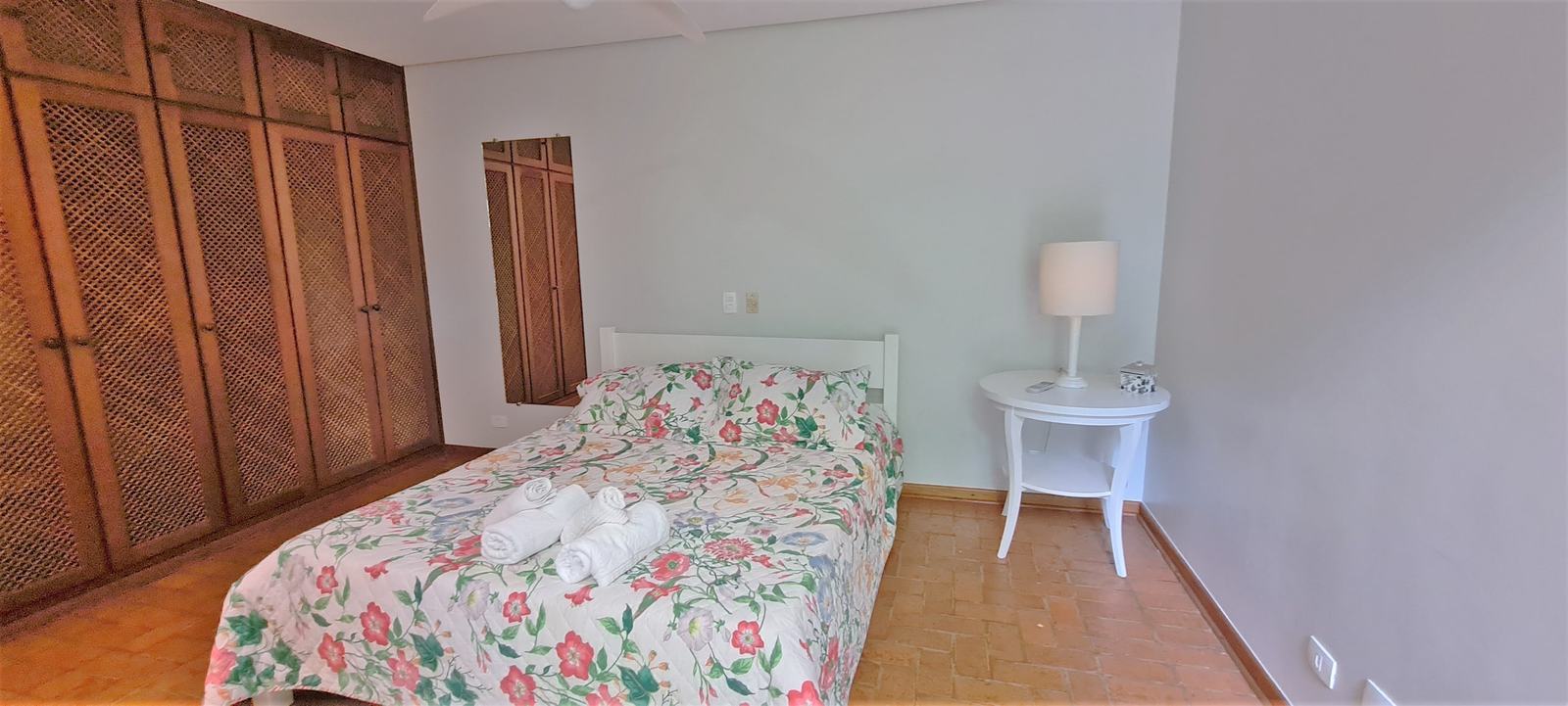 Suíte 4 — Iporanga, Guarujá, à venda e para locação, Casa