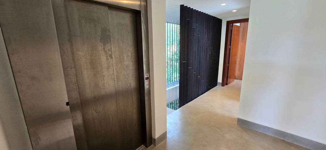 Casa no Condomínio São Pedro Guarujá — Villa 136