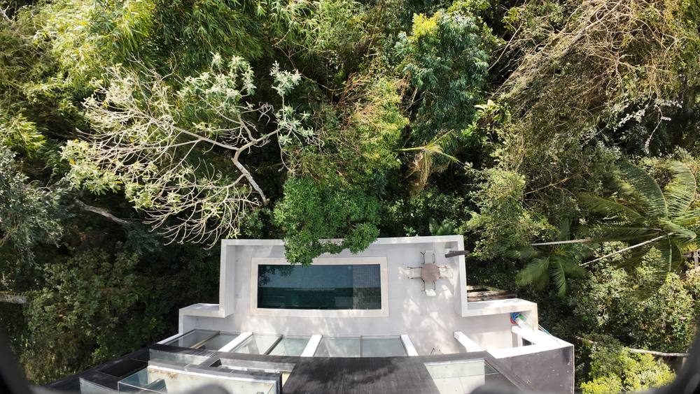 Casa no Condomínio São Pedro Guarujá — Villa 136