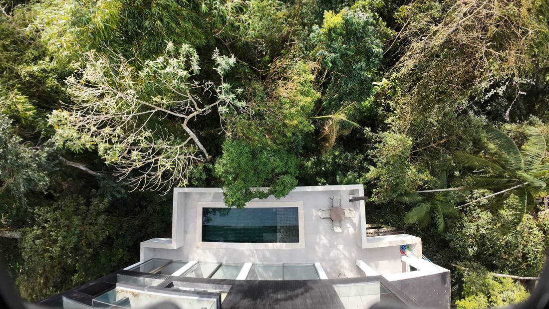 Casa no Condomínio São Pedro Guarujá — Villa 136