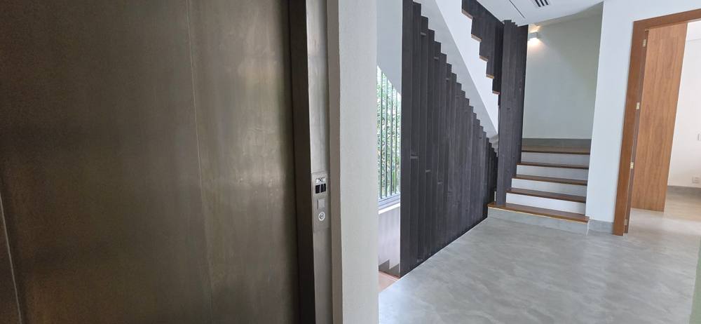 Casa no Condomínio São Pedro Guarujá — Villa 136