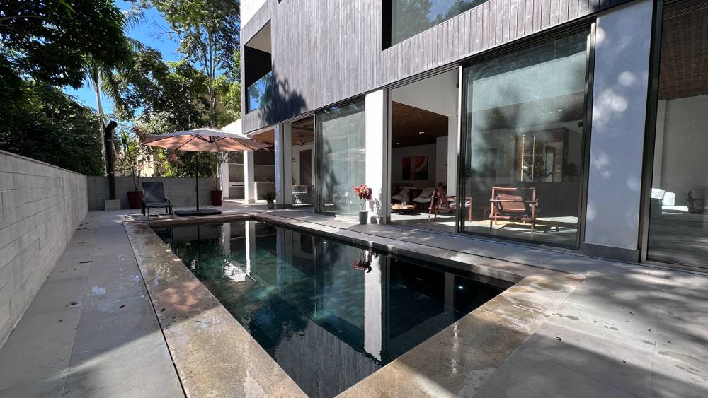 Casa no Condomínio São Pedro Guarujá — Villa 136