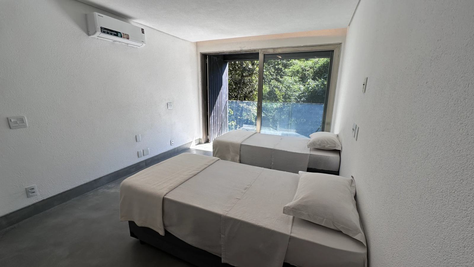 Casa a venda Condominio São Pedro Praia de São Pedro imóveis