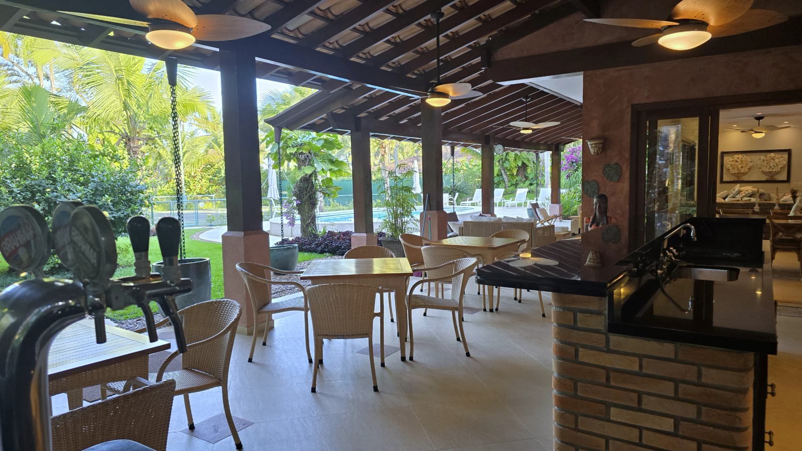 Área externa 10 — Iporanga, Guarujá, à venda, Casa