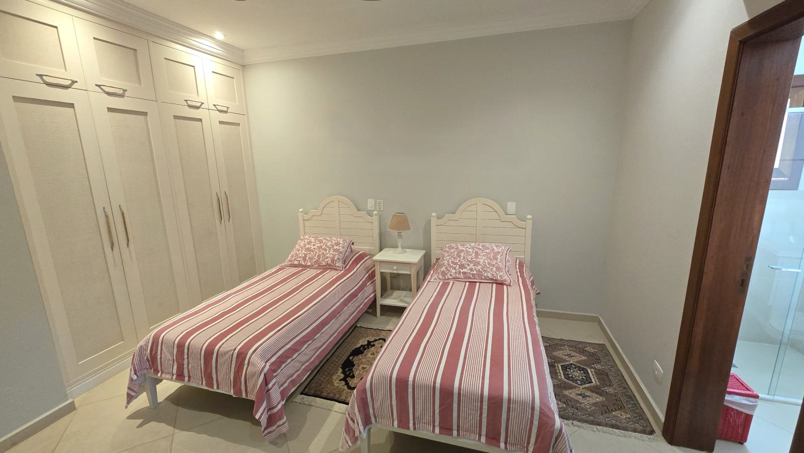 Suíte 7 — Iporanga, Guarujá, à venda, Casa