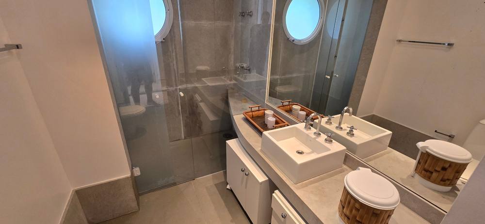Casa no Condomínio Iporanga Guarujá — Villa 470