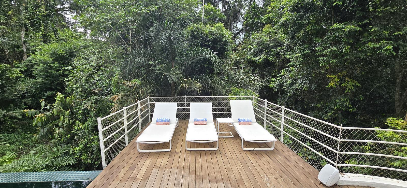 Área externa 12 — Iporanga, Guarujá, à venda e para locação, Casa
