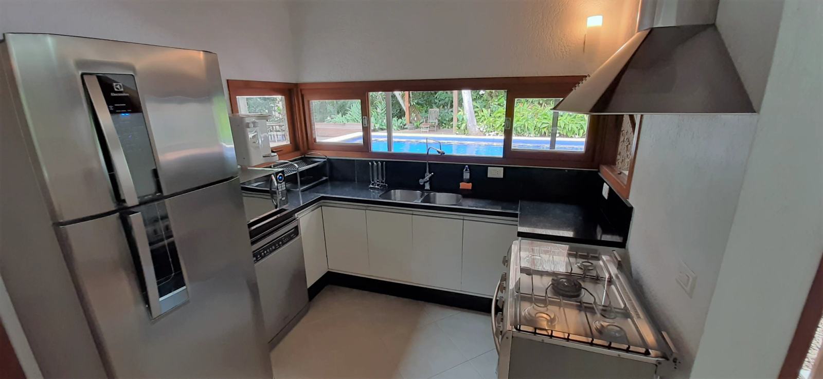 Área de serviço — São Pedro, Guarujá, à venda, Casa