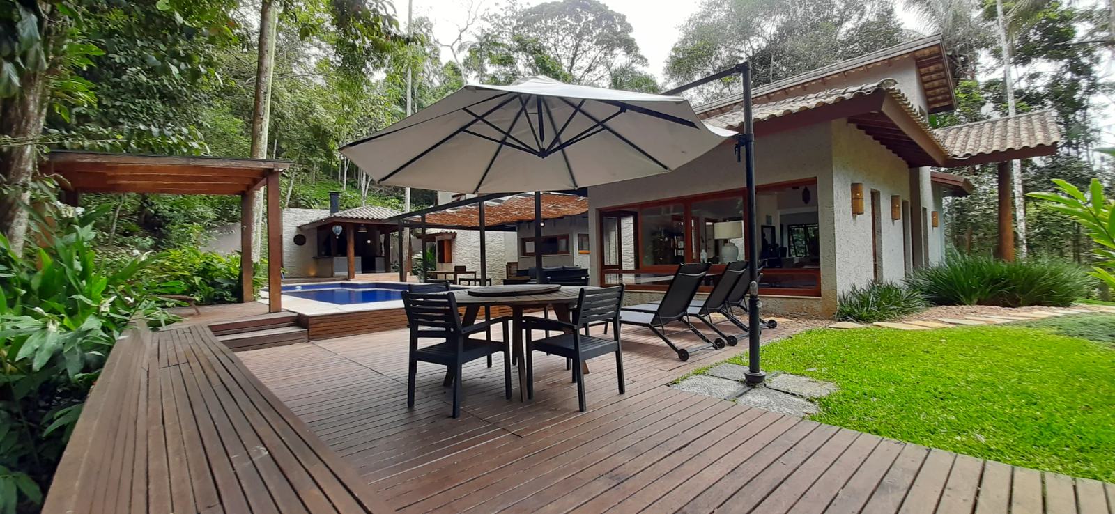 Área externa 7 — São Pedro, Guarujá, à venda, Casa