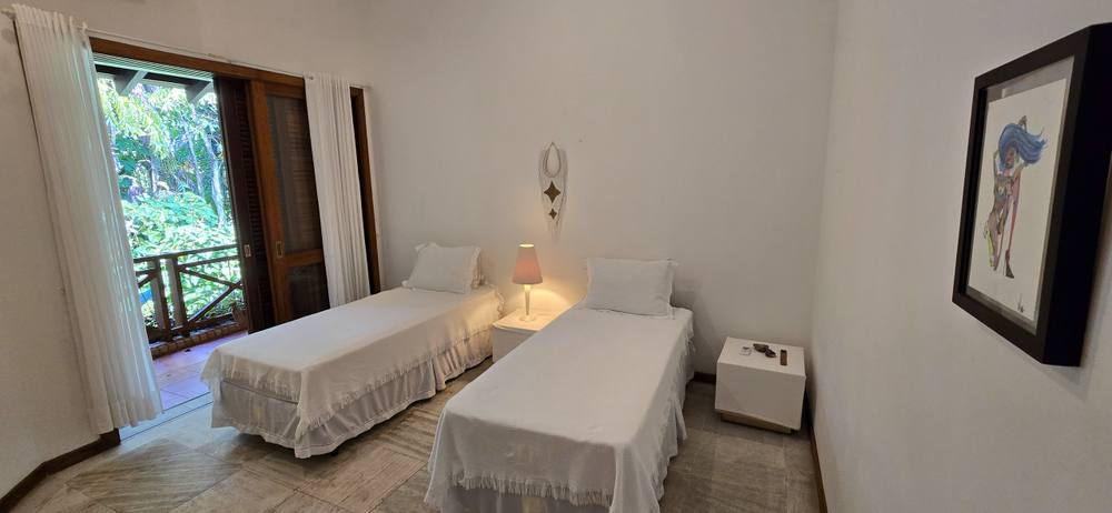 Casa no Condomínio Iporanga Guarujá — Villa 450