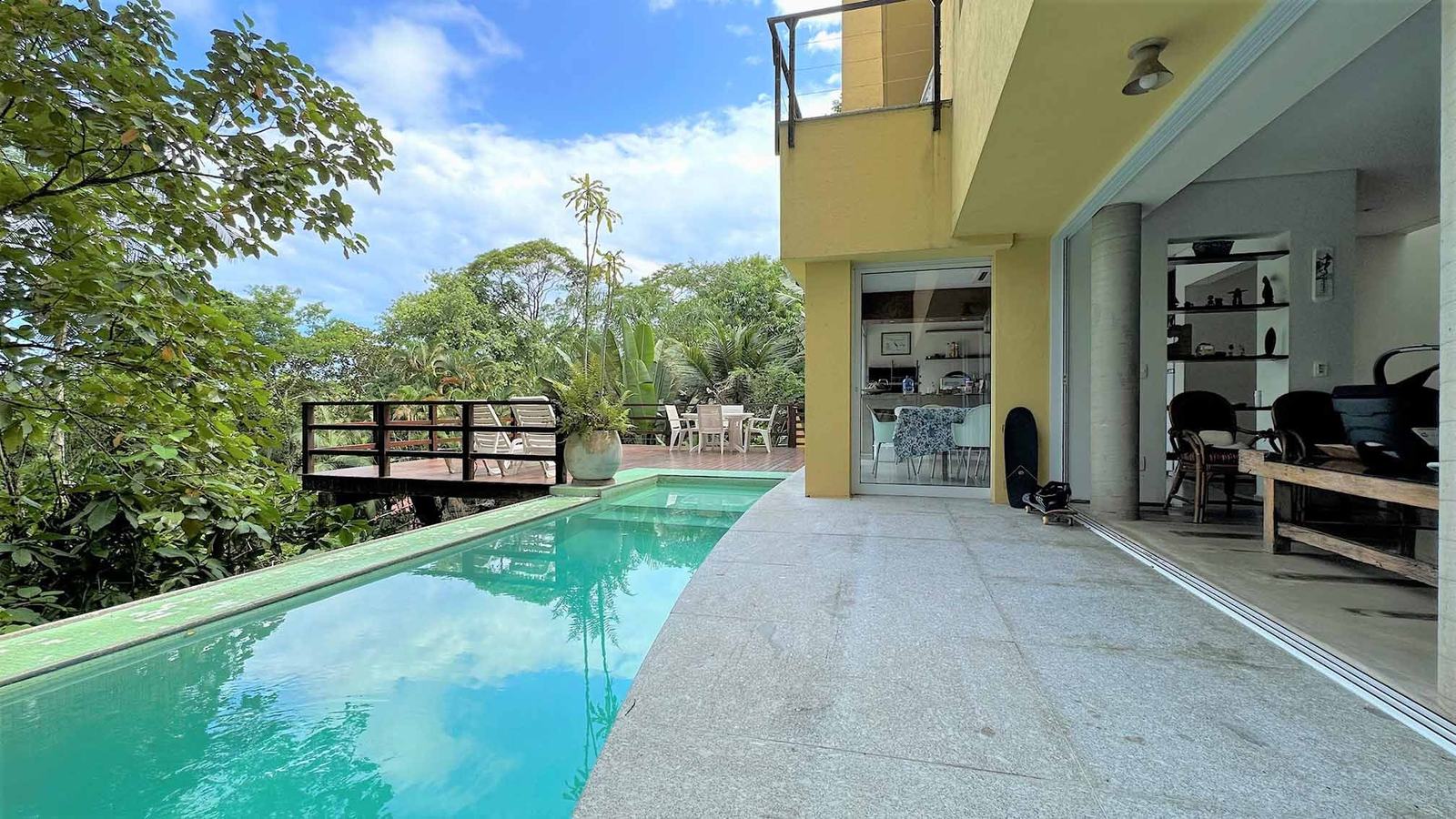 Fachada — São Pedro, Guarujá, à venda, Casa