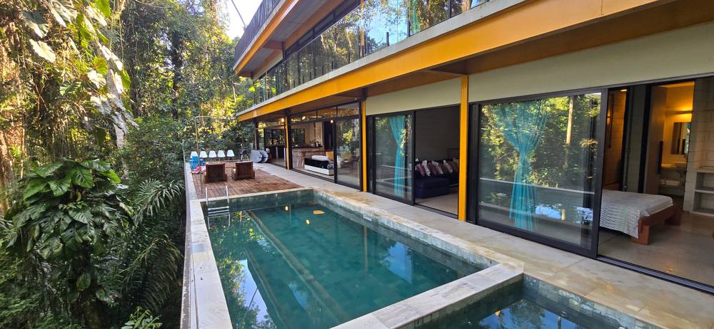 Casa no Condomínio Iporanga Guarujá — Villa 447