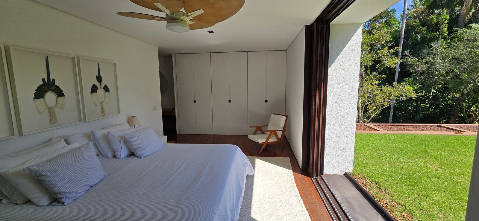 Suíte 9 — Iporanga, Guarujá, à venda e para locação, Casa
