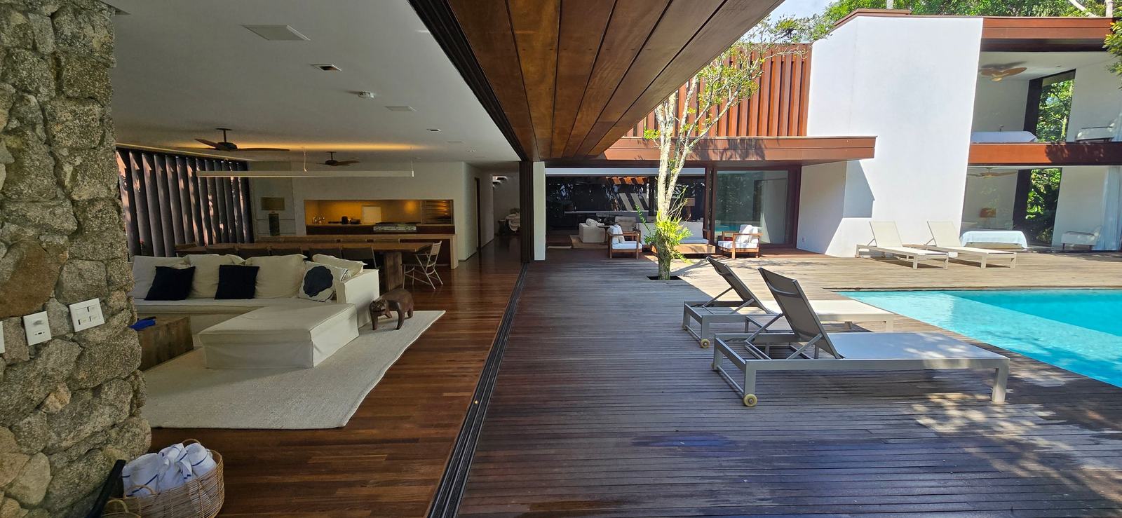 Ambiente interno 20 — Iporanga, Guarujá, à venda e para locação, Casa