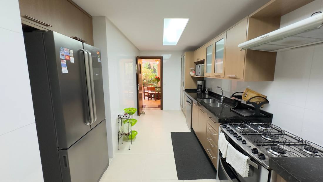 Casa no Condomínio Iporanga Guarujá — Villa 442