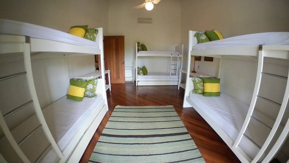 Casa no Condomínio Iporanga Guarujá — Villa 481