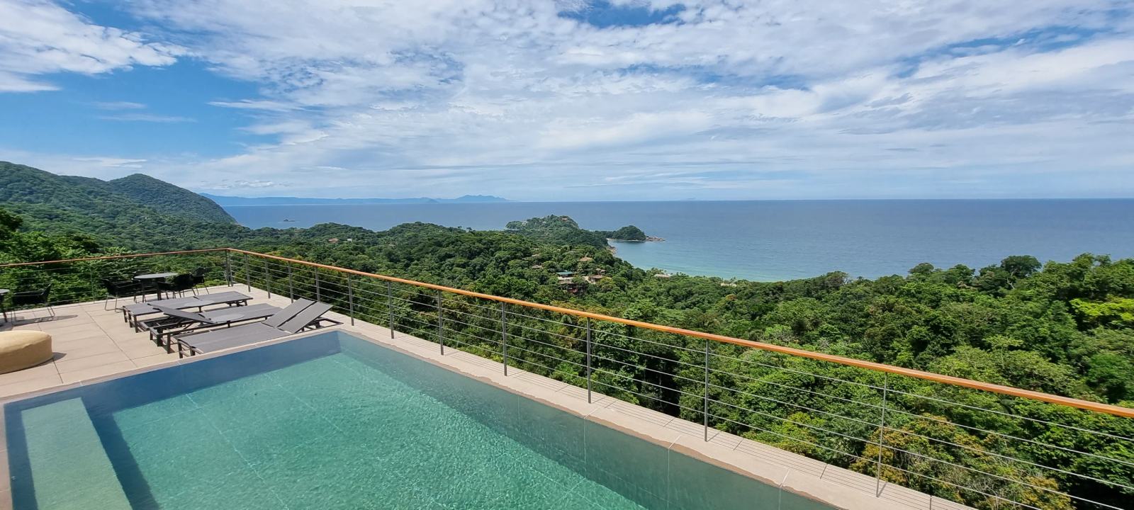 Área externa 2 — São Pedro, Guarujá, à venda, Casa