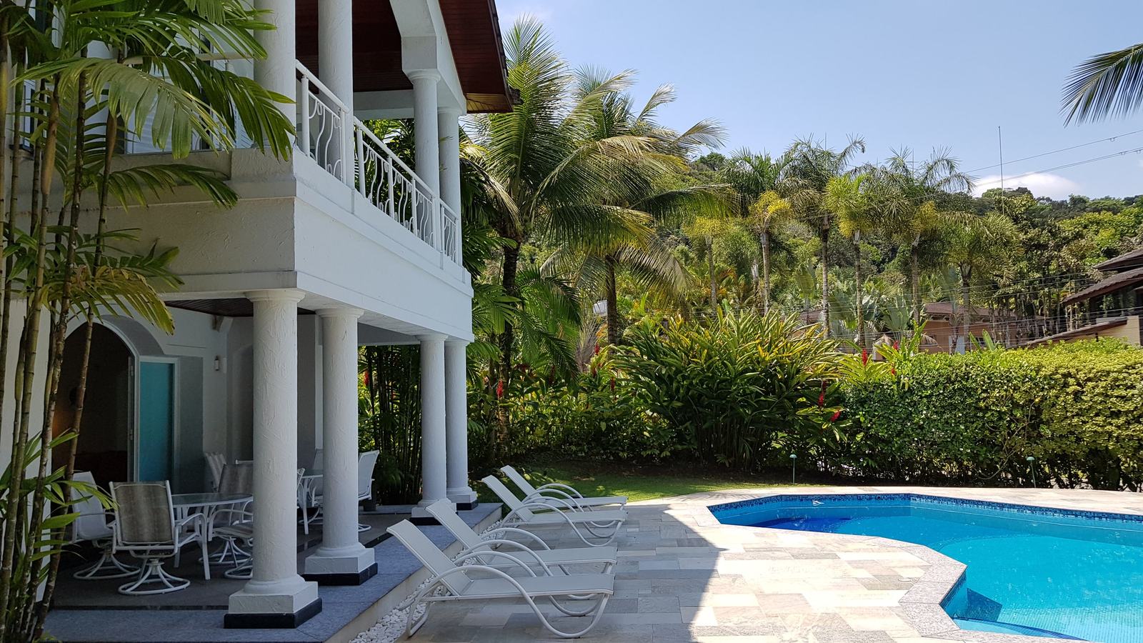 Área externa 8 — São Pedro, Guarujá, à venda e para locação, Casa
