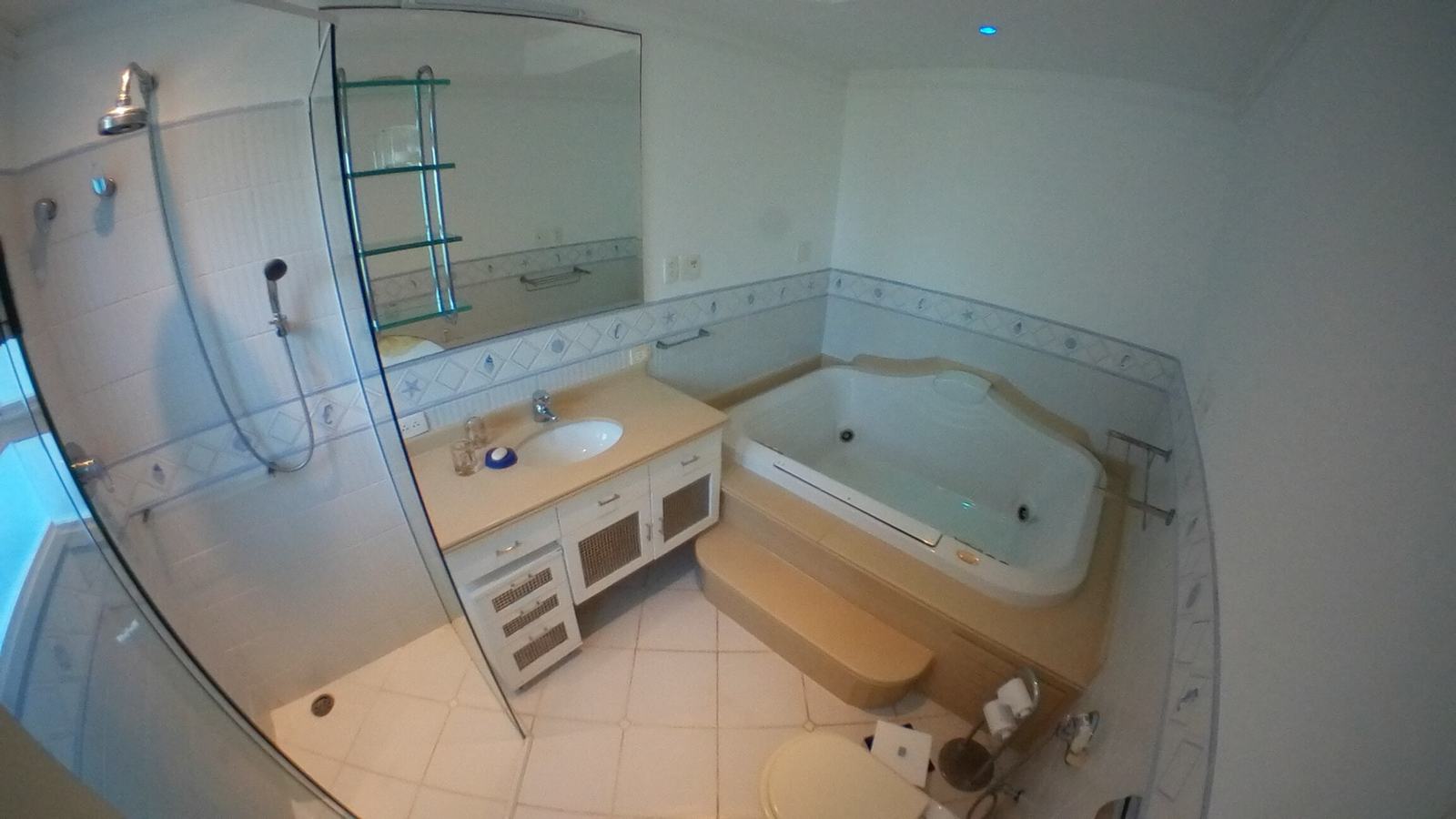 Suíte 2 — São Pedro, Guarujá, à venda e para locação, Casa