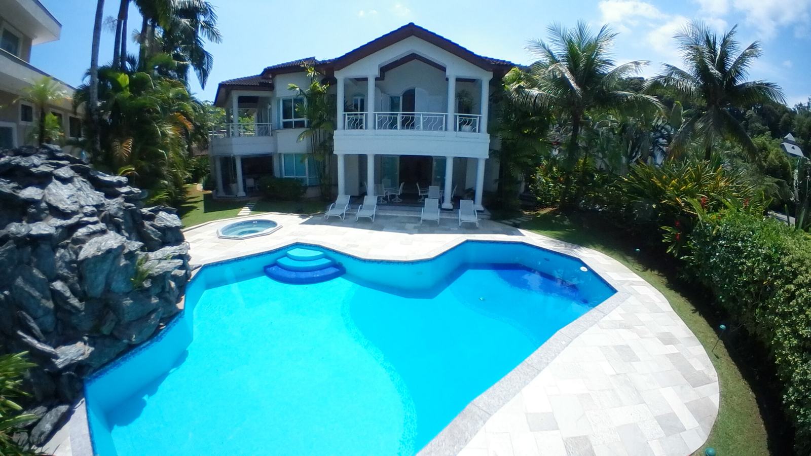 Área externa 4 — São Pedro, Guarujá, à venda e para locação, Casa
