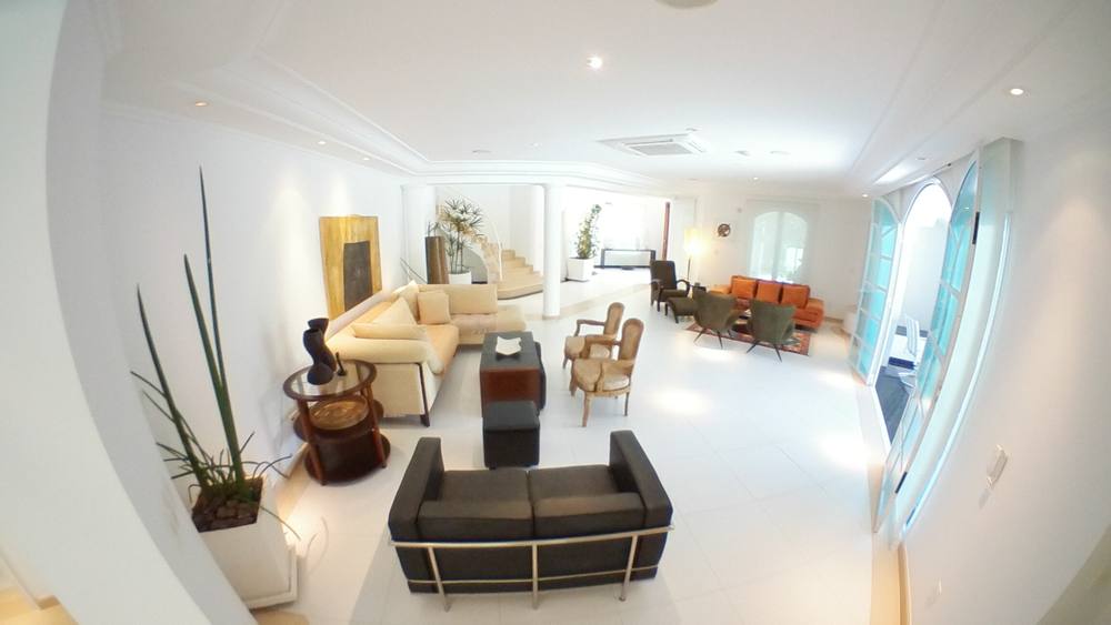 Casa no Condomínio São Pedro Guarujá — Villa 135