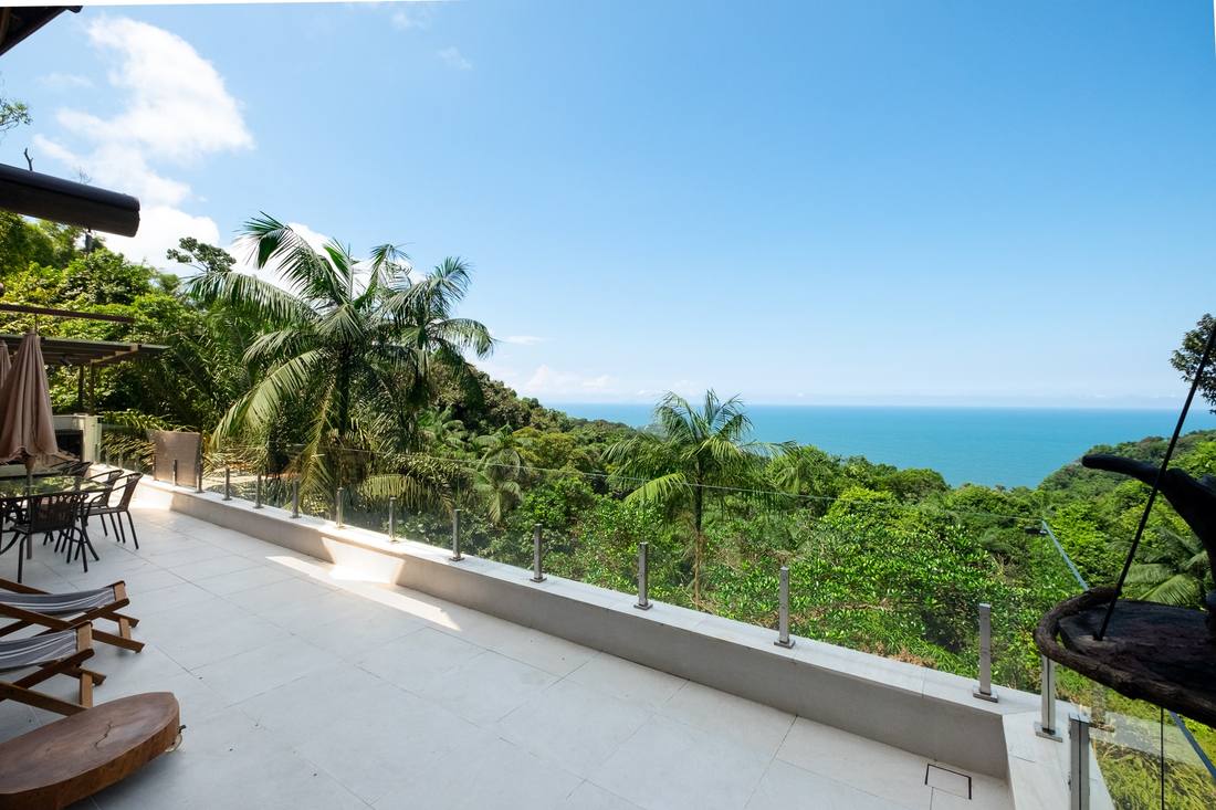 Casa no Condomínio Tijucopava Guarujá — Villa 231