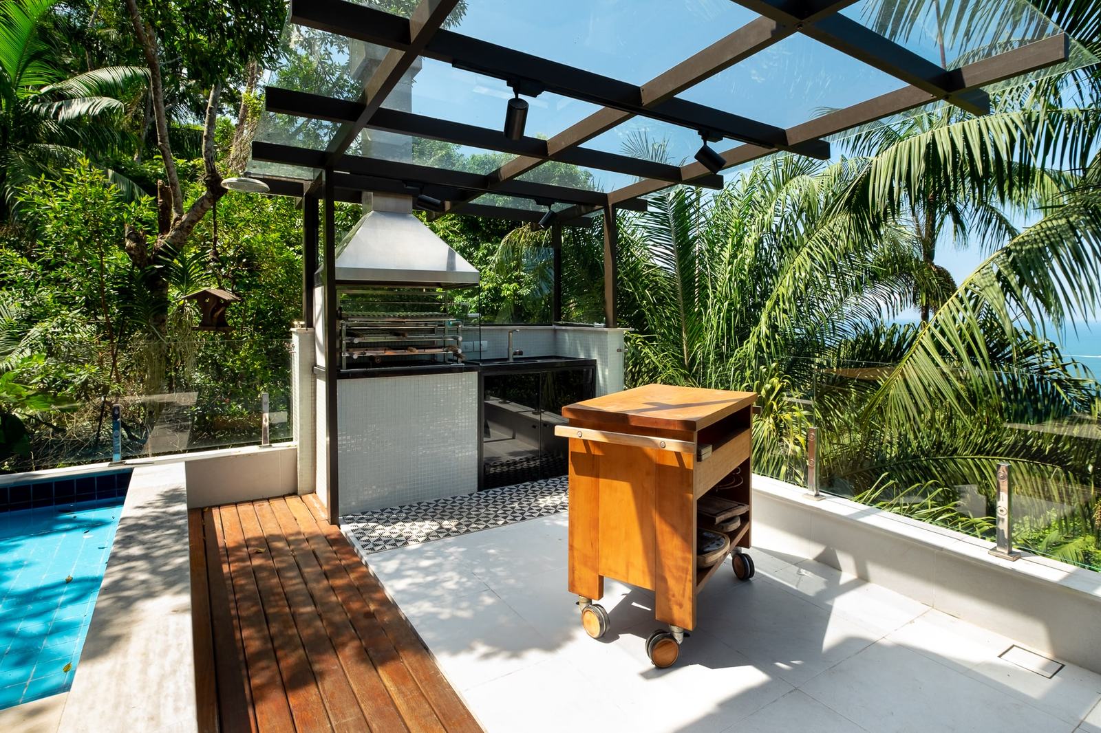 Área externa 3 — Tijucopava, Guarujá, para locação, Casa