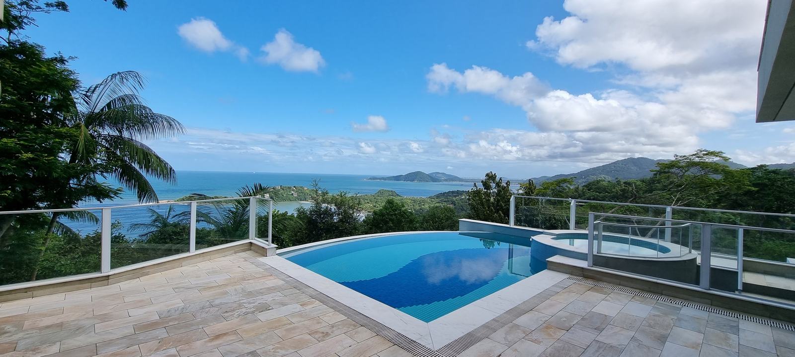Área externa 13 — Taguaíba, Guarujá, à venda, Casa