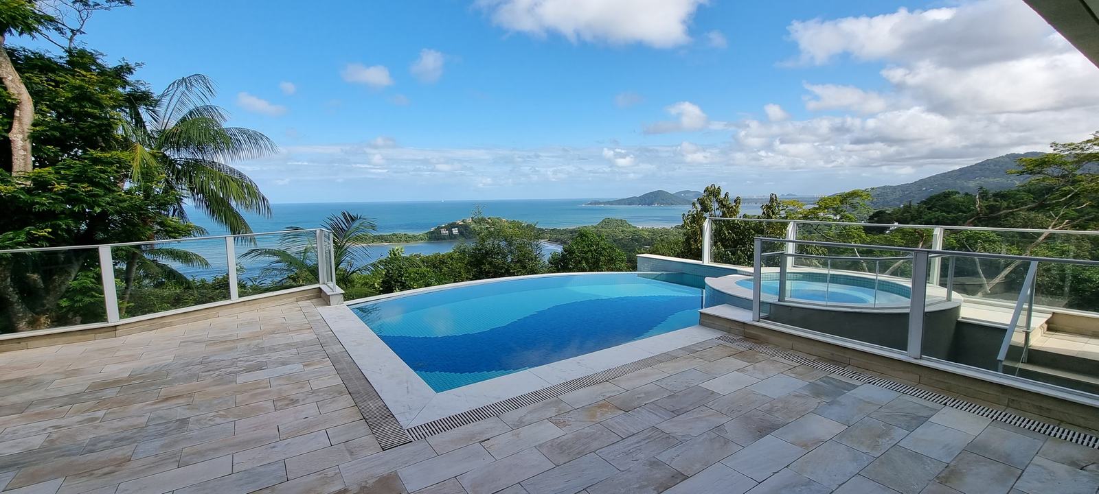 Área externa 4 — Taguaíba, Guarujá, à venda, Casa