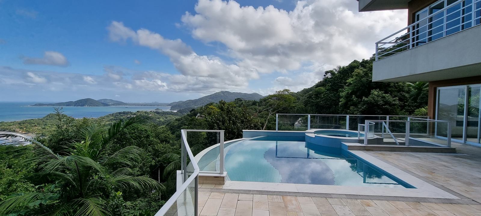 Área externa 10 — Taguaíba, Guarujá, à venda, Casa