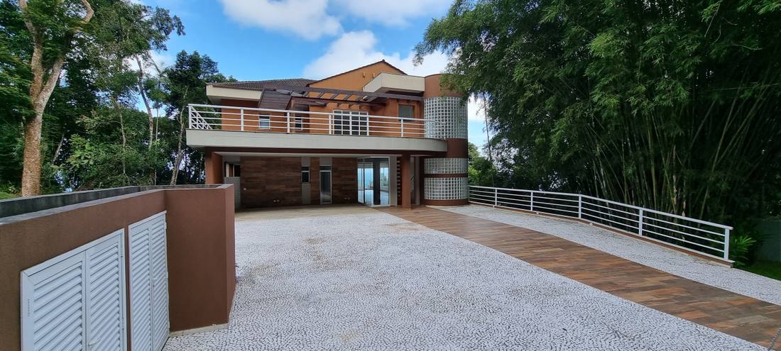 Casa no Condomínio Taguaíba Guarujá — Villa 328