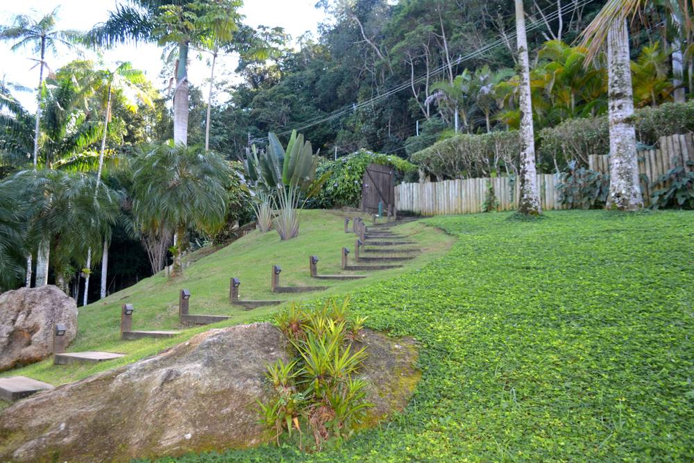 Casa no Condomínio Tijucopava Guarujá — Villa 230