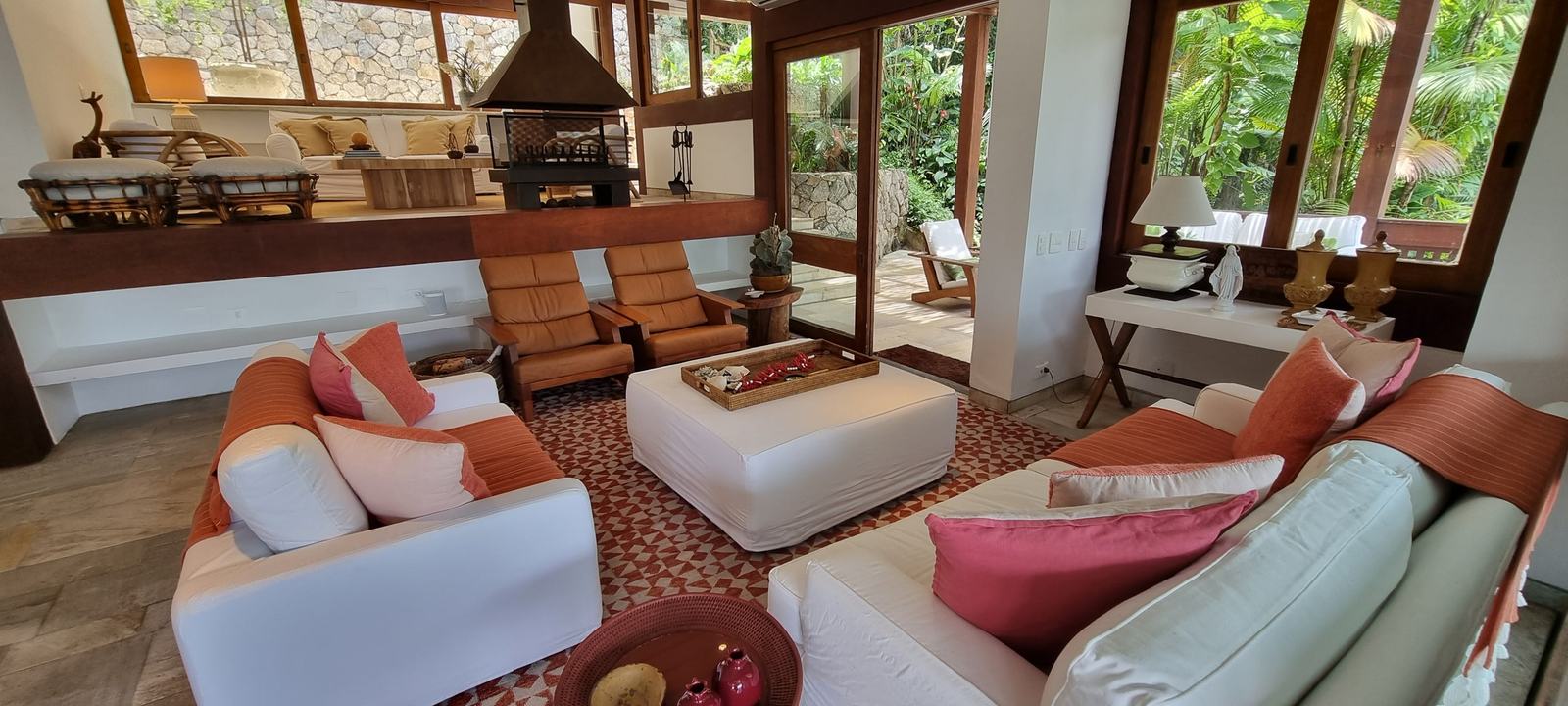 Ambiente interno 3 — Iporanga, Guarujá, à venda e para locação, Casa